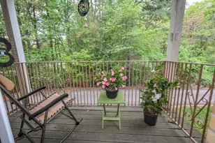 379 Huse Rd, Manchester, NH 03103 - Photo 3