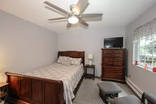 379 Huse Rd, Manchester, NH 03103 - Photo 19
