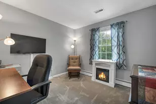 16 Sanders Rd, Hudson, NH 03051 - Photo 31