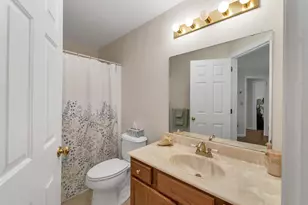 28 Autumn Ln, Gilford, NH 03249 - Photo 17