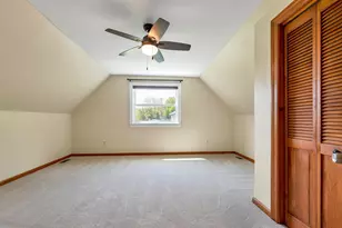 218 Brookside Dr, Hartford, VT 05001 - Photo 19