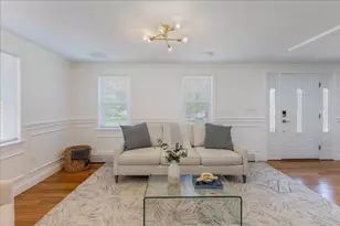 4 Applewood Ln, Salem, NH 03079 - Photo 9