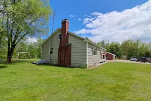 764 Nh Route 3A, Hill, NH 03243 - Photo 11