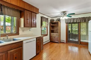 13 Bernier St, Somersworth, NH 03878 - Photo 7