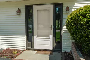 13 Bernier St, Somersworth, NH 03878 - Photo 3