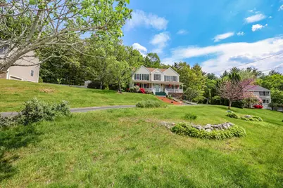 13 Jump Lane, Hudson, NH 03051 - Photo 3