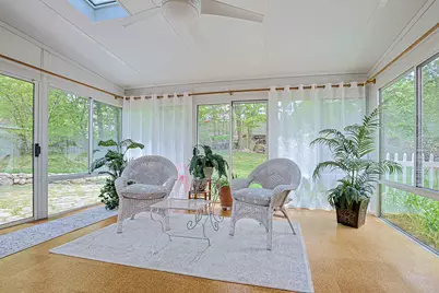 311 Paquette Avenue, Manchester, NH 03104 - Photo 27