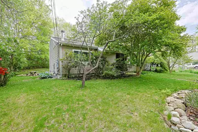 311 Paquette Avenue, Manchester, NH 03104 - Photo 5