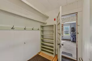 91 Meadow St, Bethlehem, NH 03574 - Photo 31