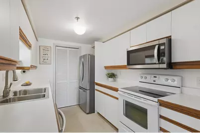 10 Mountain Laurels Drive #405, Nashua, NH 03062 - Photo 19