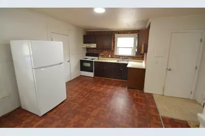 308 Bartlett Street, Manchester, NH 03102 - Photo 11