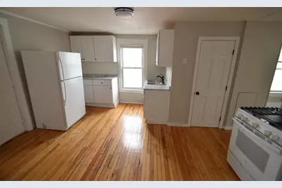 308 Bartlett Street, Manchester, NH 03102 - Photo 5