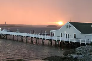 24 Harbor Rd, Hampton, NH 03842 - Photo 5
