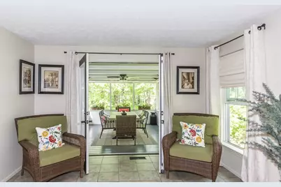 4 Leary Drive, Litchfield, NH 03052 - Photo 29