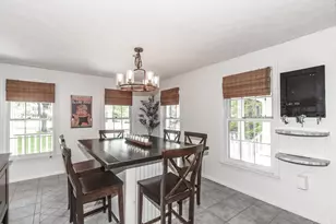 4 Leary Dr, Litchfield, NH 03052 - Photo 23