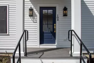136 Locust St, Dover, NH 03820 - Photo 3