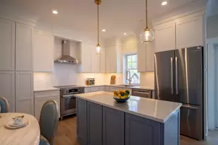 136 Locust St, Dover, NH 03820 - Photo 9