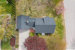 633 Fairfield St, Manchester, NH 03104 - Photo 7