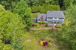 4 Hunters Rd, Bedford, NH 03110 - Photo 3