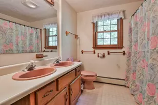 69 Stowell Rd, Bedford, NH 03110 - Photo 35