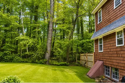 86 Mammoth Road, Londonderry, NH 03053 - Photo 21