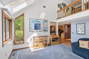 8 Seasons Ln, Londonderry, NH 03053 - Photo 17