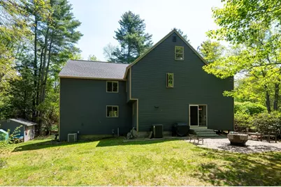 8 Seasons Lane, Londonderry, NH 03053 - Photo 5