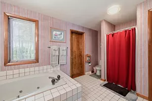 8 Seasons Ln, Londonderry, NH 03053 - Photo 33