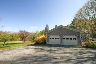 13 Federal Corner Rd, Tuftonboro, NH 03816 - Photo 9