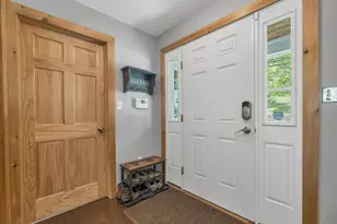 171 Center St, Wolfeboro, NH 03894 - Photo 9