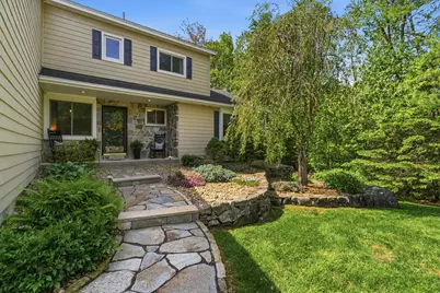 56 Corinthian Drive, Salem, NH 03079 - Photo 9