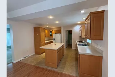 65 Sagebrush Drive, Rochester, NH 03867 - Photo 9