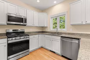 1 Tarleton Ln, Amherst, NH 03031 - Photo 5