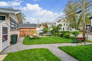 99 Myrtle St, Manchester, NH 03104 - Photo 5
