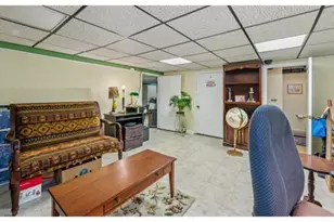 99 Myrtle St, Manchester, NH 03104 - Photo 35