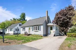 154 Woodbine Ave, Manchester, NH 03109 - Photo 1