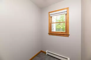 131 Hillcrest Dr, Laconia, NH 03246 - Photo 21