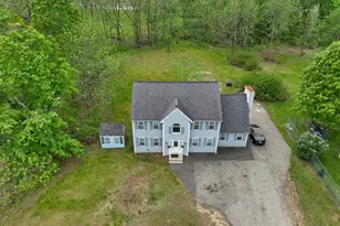 12 Chester Rd, Derry, NH 03038 - Photo 7