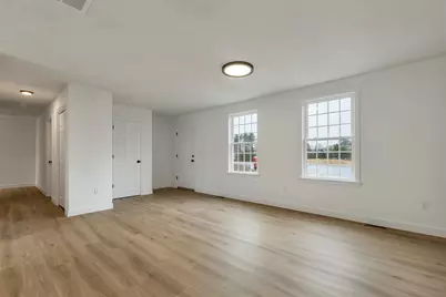 12 Piper Street, Franklin, NH 03235 - Photo 5