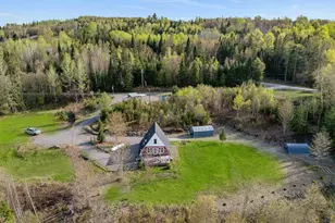 113 Carleton Hill Rd, Colebrook, NH 03576 - Photo 1