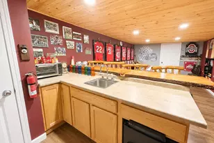 576 Hillside Ave, Berlin, NH 03570 - Photo 23