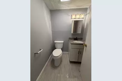 1 Louisburg Square #1, Nashua, NH 03060 - Photo 21