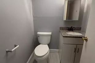 1 Louisburg Square, Nashua, NH 03060 - Photo 21