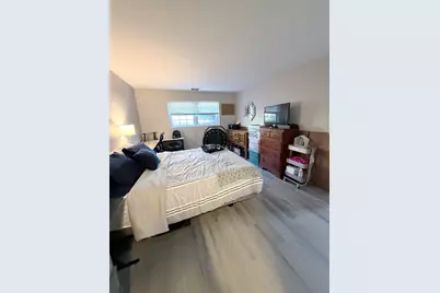 1 Louisburg Square #1, Nashua, NH 03060 - Photo 17