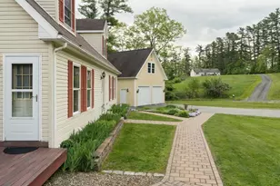 93 Belaski Rd, Windsor, VT 05089 - Photo 11