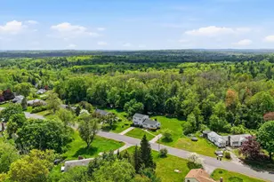 4 Scottsdale Rd, Atkinson, NH 03811 - Photo 3