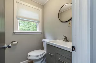 8 Midridge Cir, Londonderry, NH 03053 - Photo 21