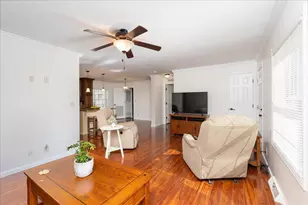 30 Eglin Blvd, Londonderry, NH 03053 - Photo 5