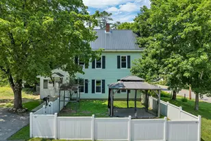 37 Merrill St, Plymouth, NH 03264 - Photo 1