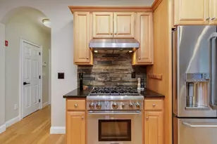 5 Glastombury Dr, Sandown, NH 03873 - Photo 11